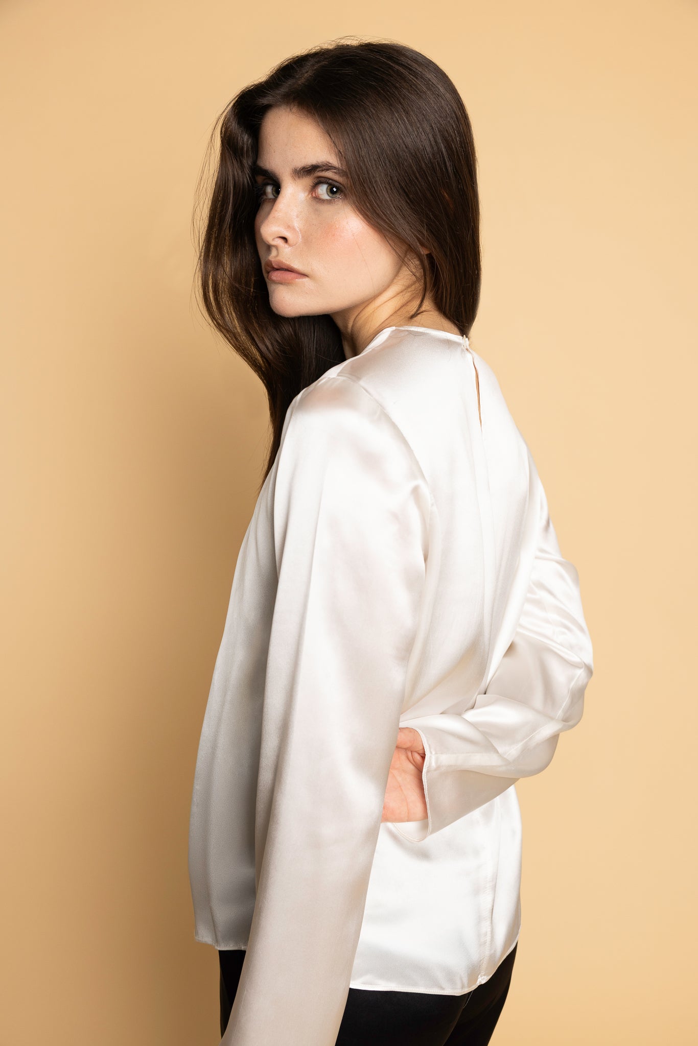 Blouse Alva  - Ivory - 100% en soie de mûrier - Col rond