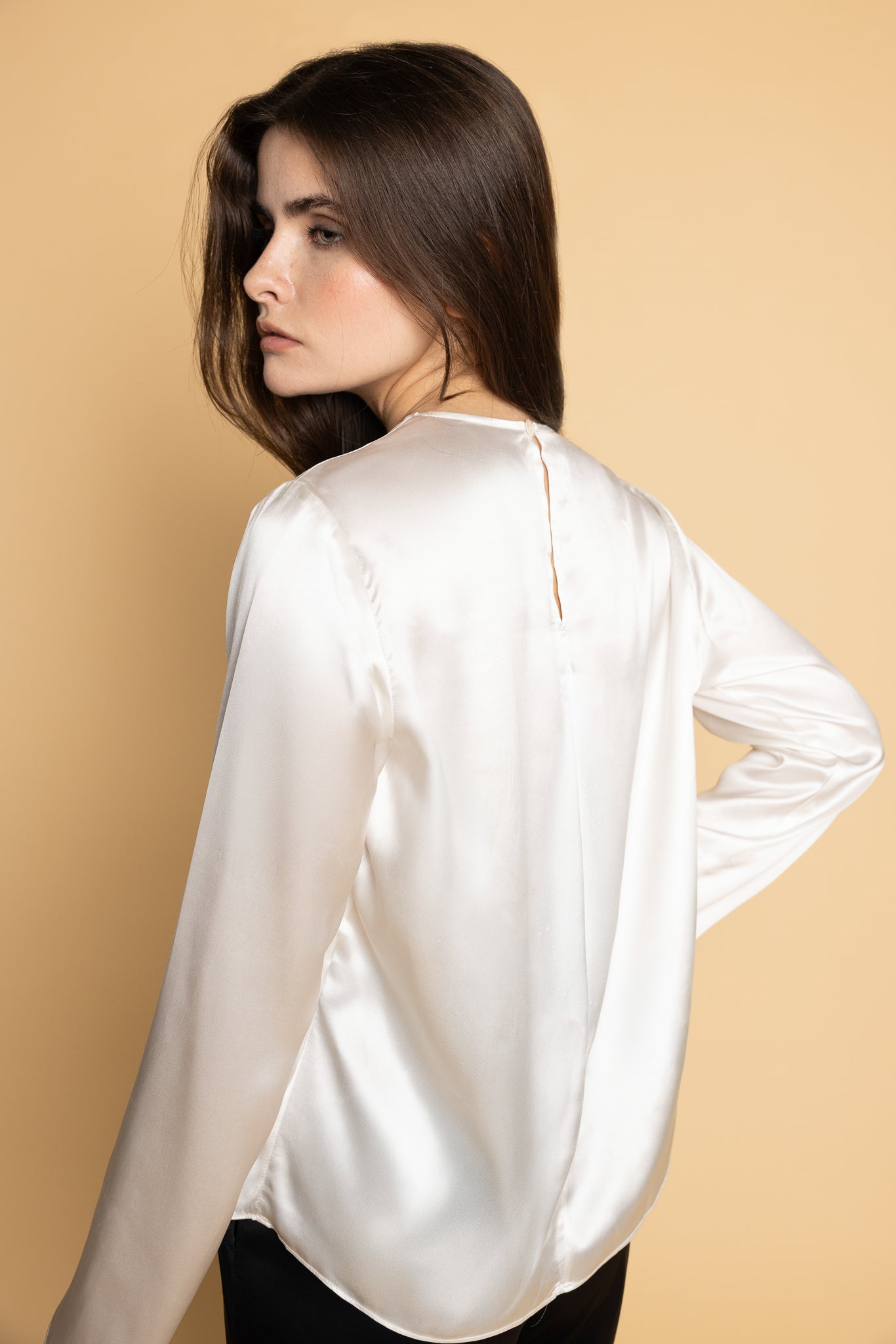 Blouse Alva  - Ivory - 100% en soie de mûrier - Col rond
