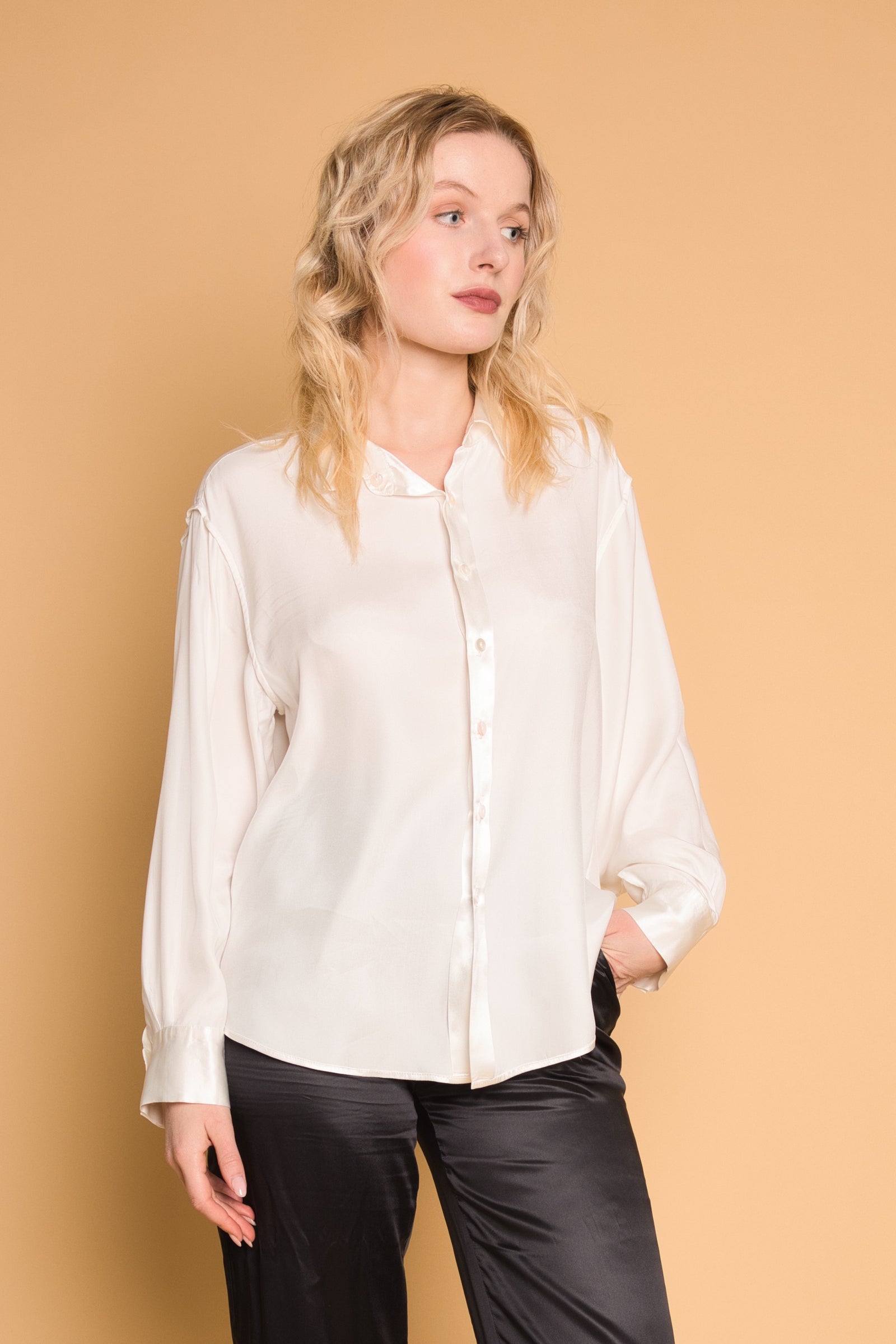 Chemise Lena  100% en soie de mûrier